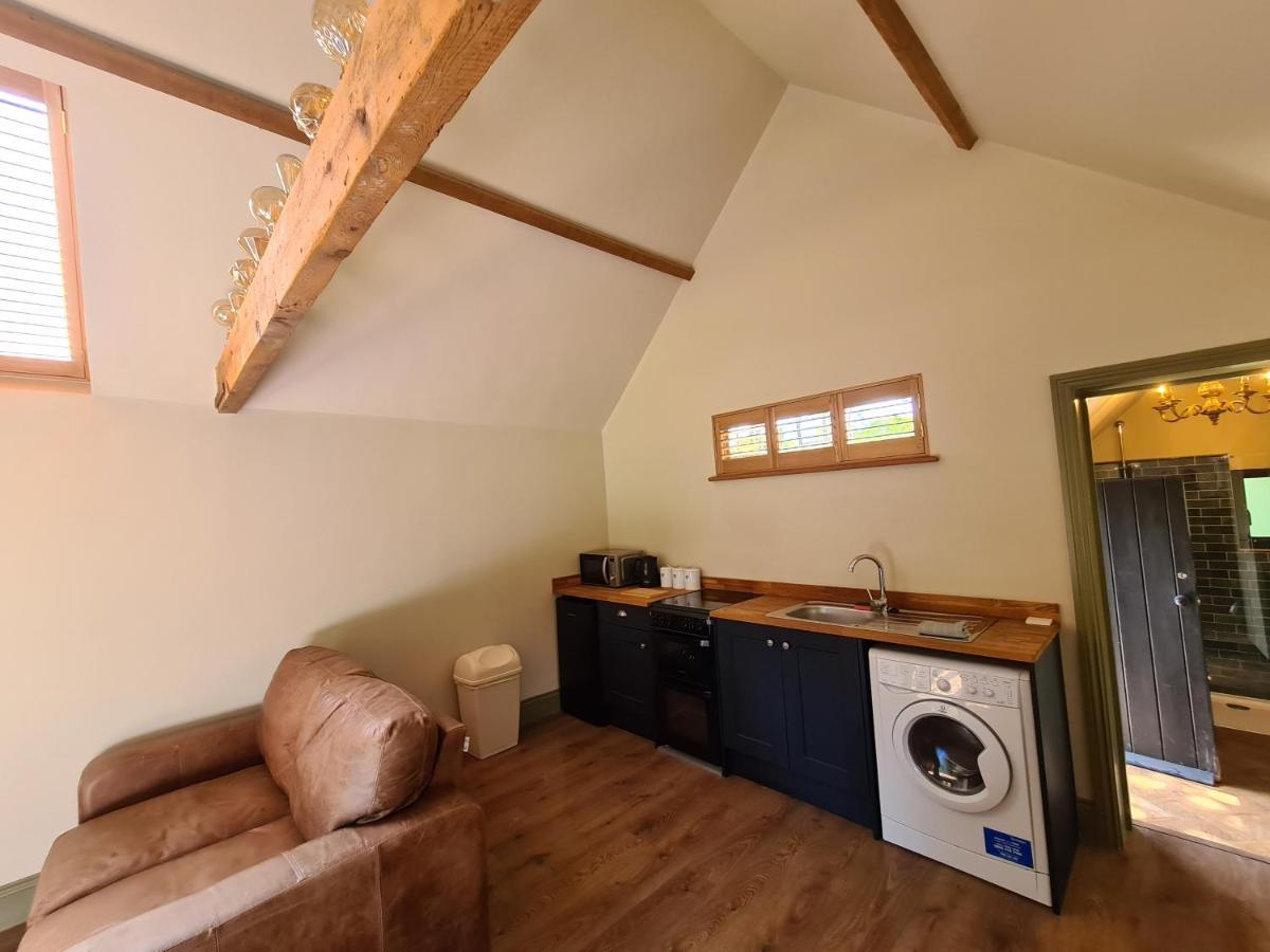 Apartamento Gatwick Hideout Charlwood Exterior foto